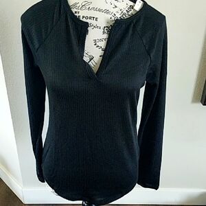 New Jenni Ribbed Black Split Neck Top XS
